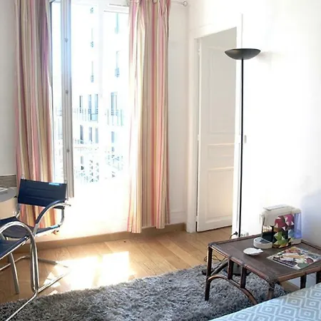 아파트 Charmant 2 Pieces / Paris